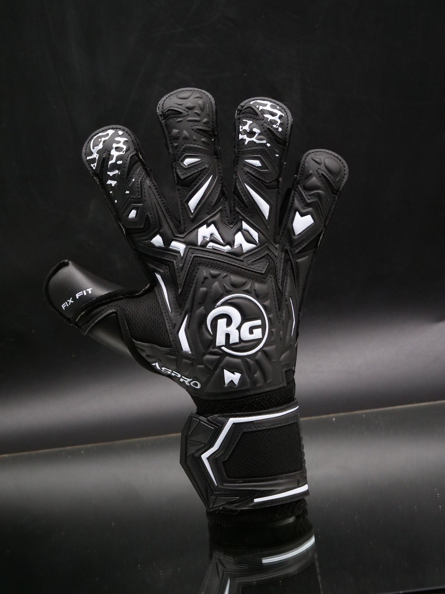ASPRO BLACK OUT 24/25