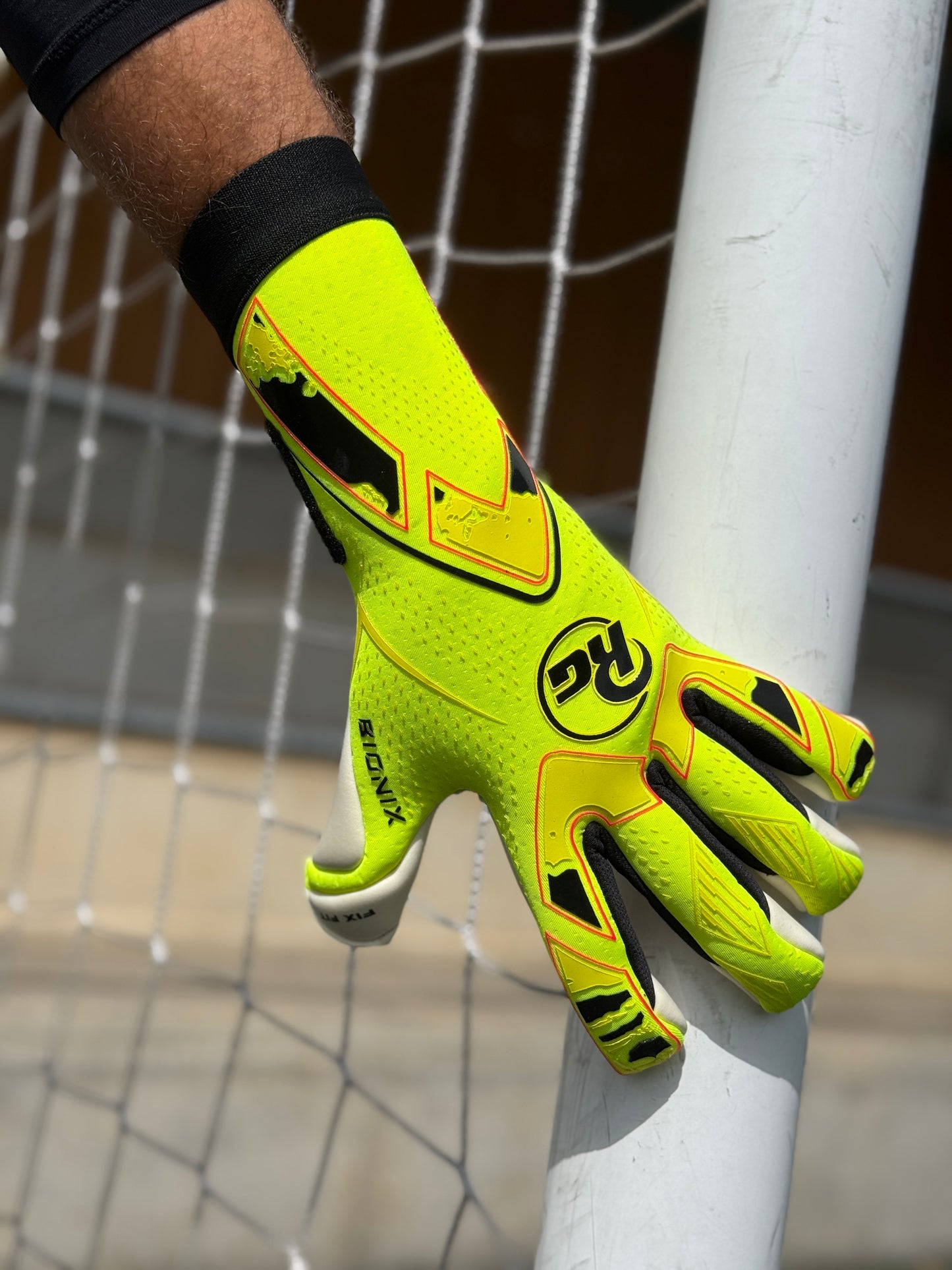 BIONIX 25-26